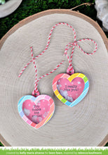 Load image into Gallery viewer, heart shaker gift tag
